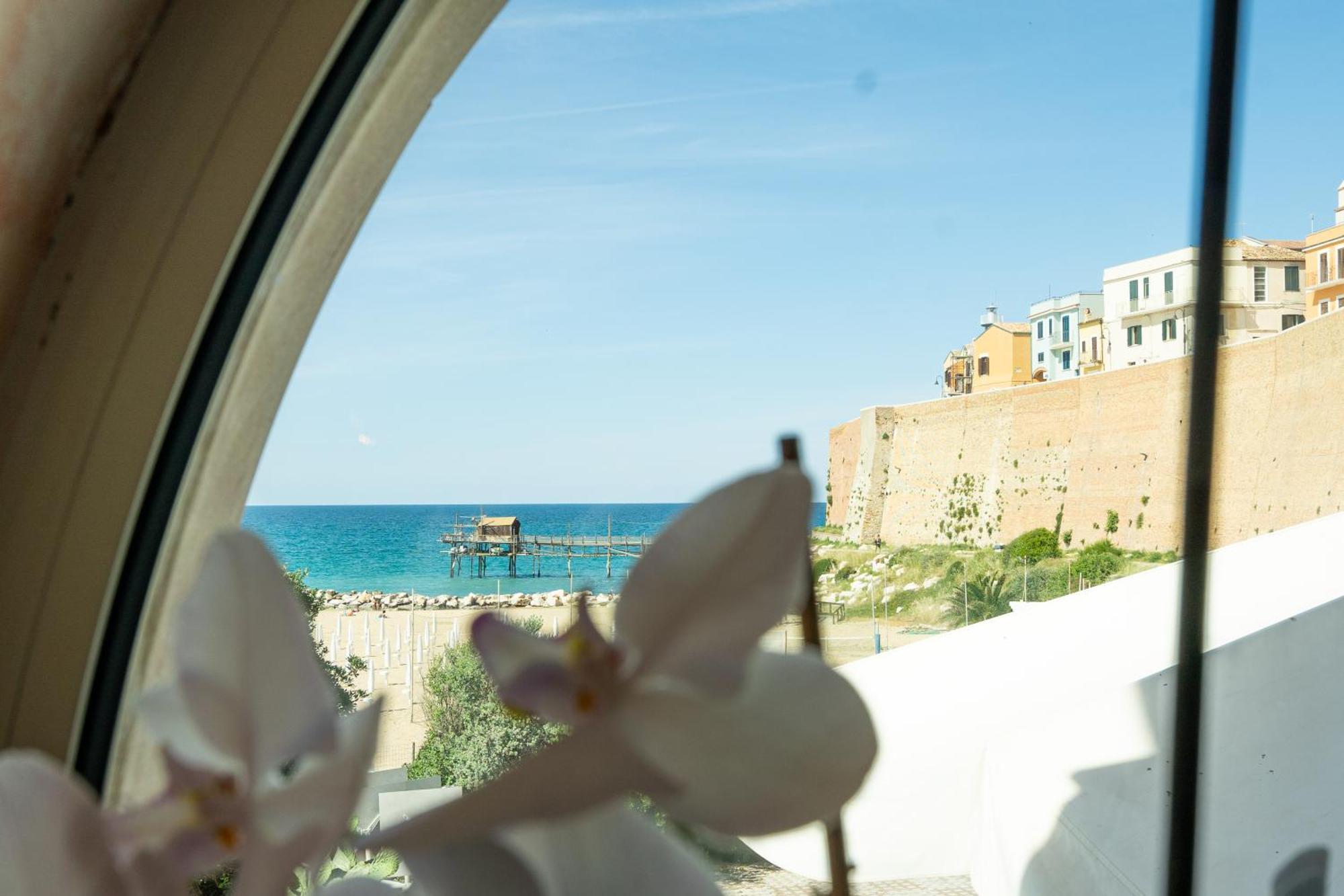 Hotel Santa Lucia Termoli Exterior foto